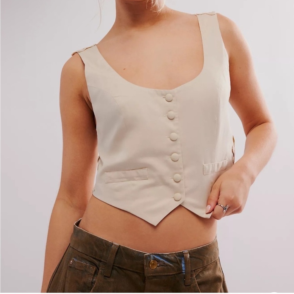 NWT Free People Bailey Battenburg Vest Crochet Neutral Cream Size Medium​​​